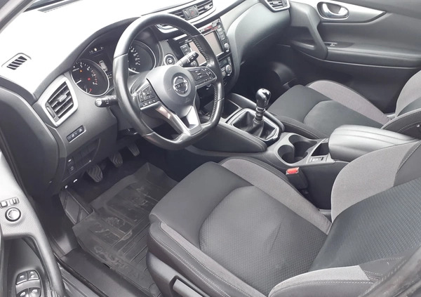 Nissan Qashqai cena 69900 przebieg: 156940, rok produkcji 2018 z Ryki małe 67